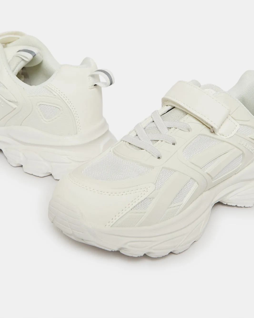Senior Girls White Velcro Trainer sold by Redtag product image thumbnail 3