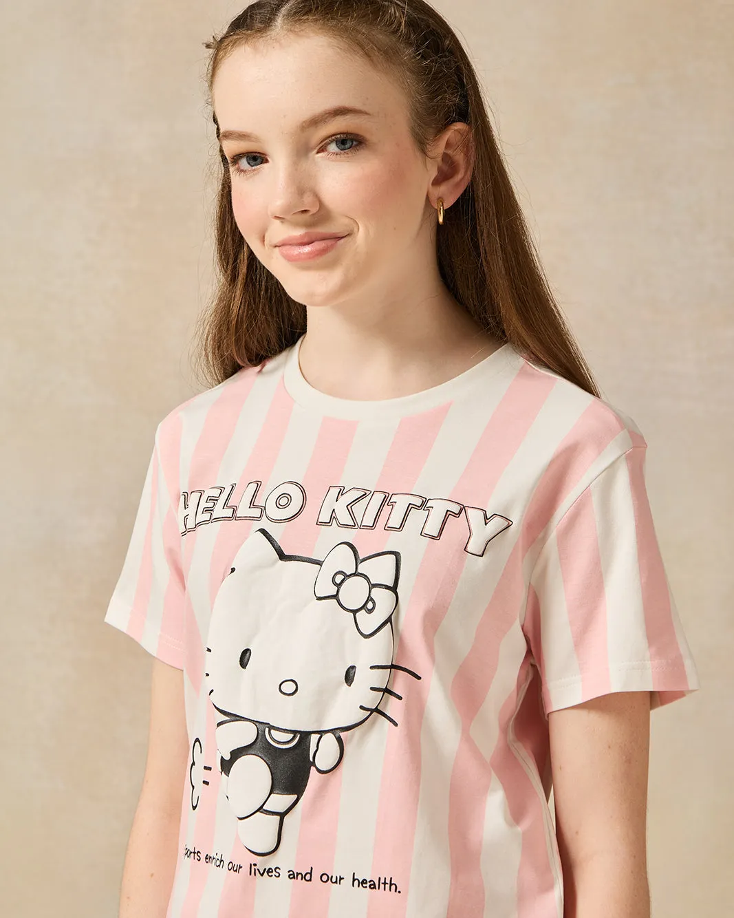 Senior Girls Pink Hello Kitty Boxy T-Shirt sold by Redtag product image thumbnail 4