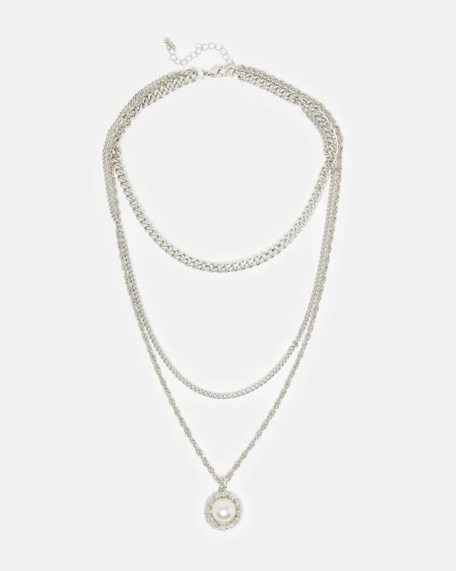 Women Silver Pendant Necklace sold by Redtag