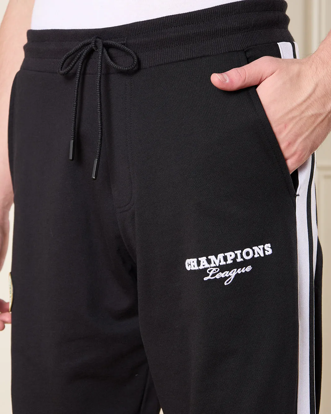 Men Black Print Active Pants sold by Redtag product image thumbnail 4