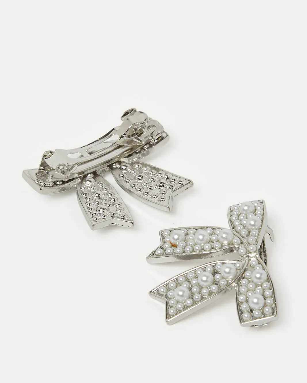 Girls White Pearls Hair Clip Set (Pack of 2) sold by Redtag product image thumbnail 3