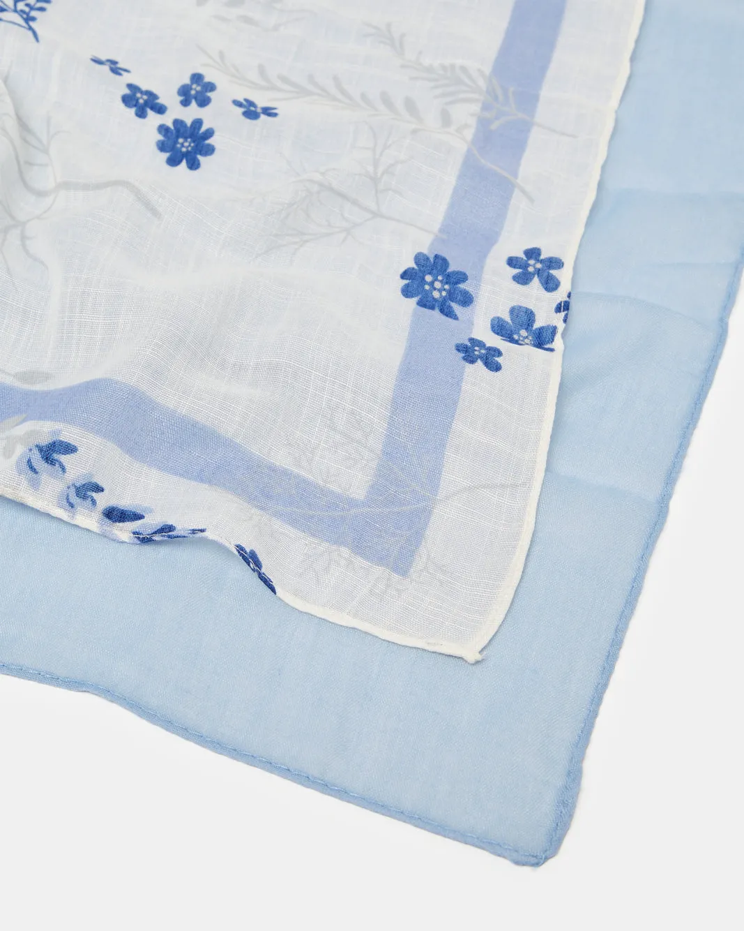 Women White And Blue Floral Print Scarf Set (Pack of 2) sold by Redtag product image thumbnail 3