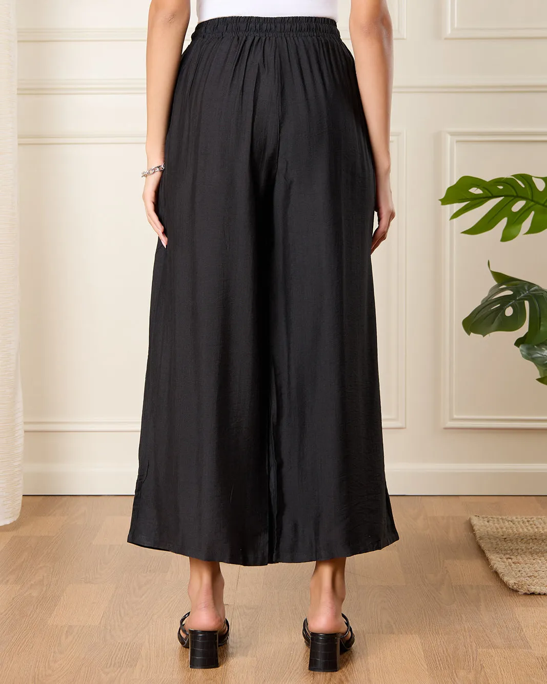 Women Black Wide Leg Trousers sold by Redtag product image thumbnail 3