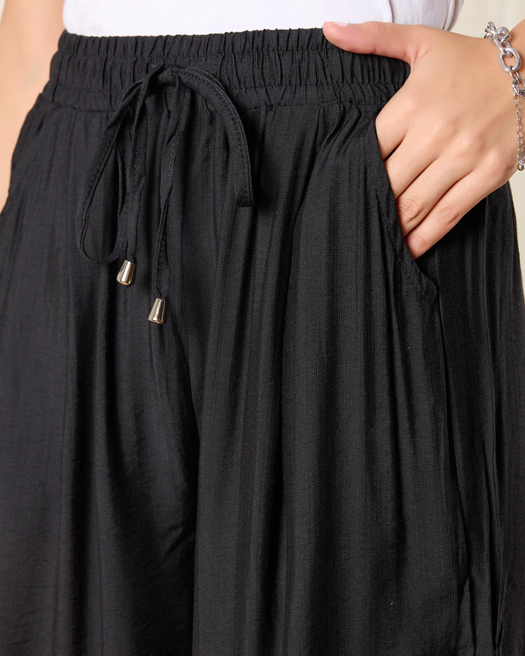 Women Black Wide Leg Trousers sold by Redtag product image thumbnail 4