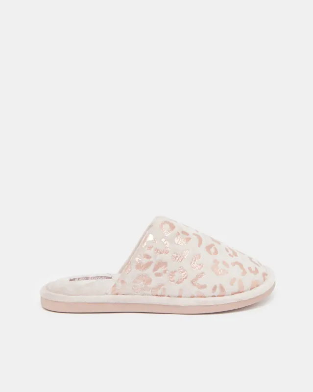 Women Pink Animal Detail Closed Toe Slipper sold by Redtag
