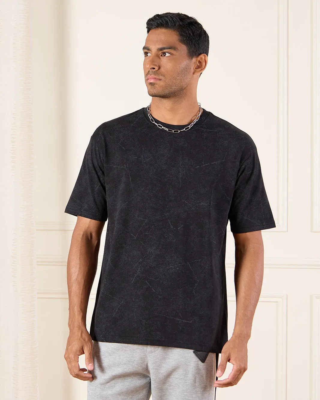 Men Black Plain T-Shirt sold by Redtag
