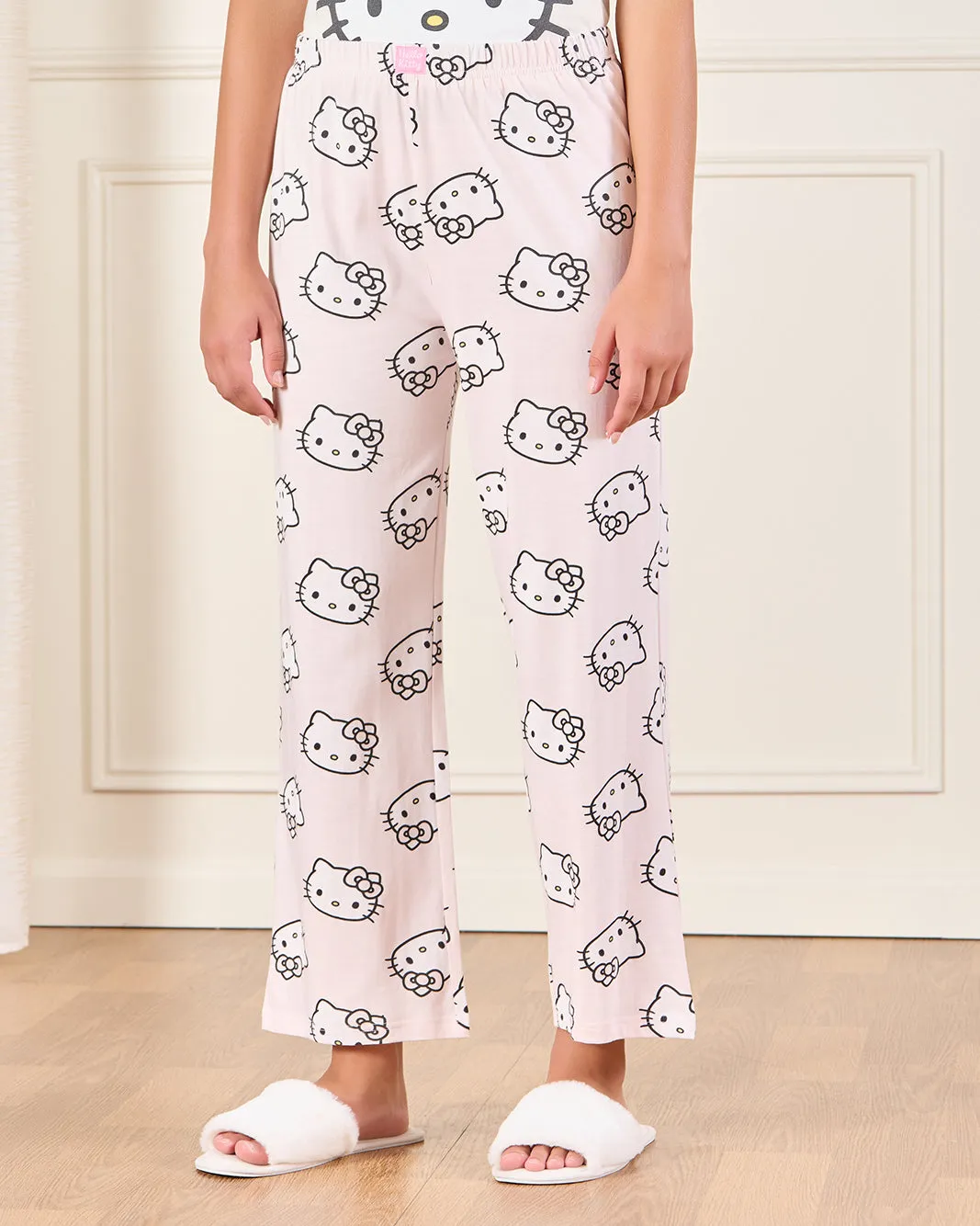 Senior Girls Pink Printed Pyjama Set (2 Piece) sold by Redtag product image thumbnail 3