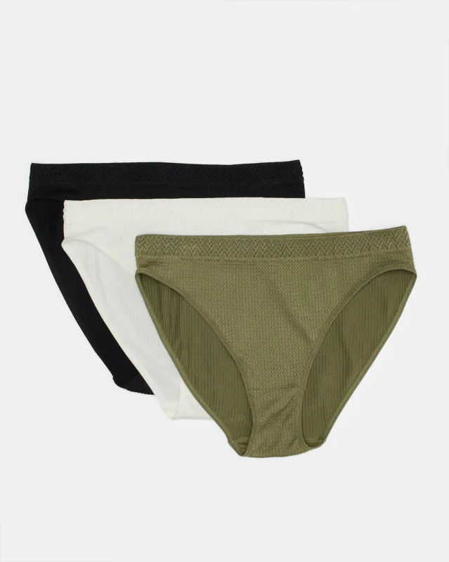 Women Assorted Seamless Comfort Briefs Set (Pack of 3) sold by Redtag