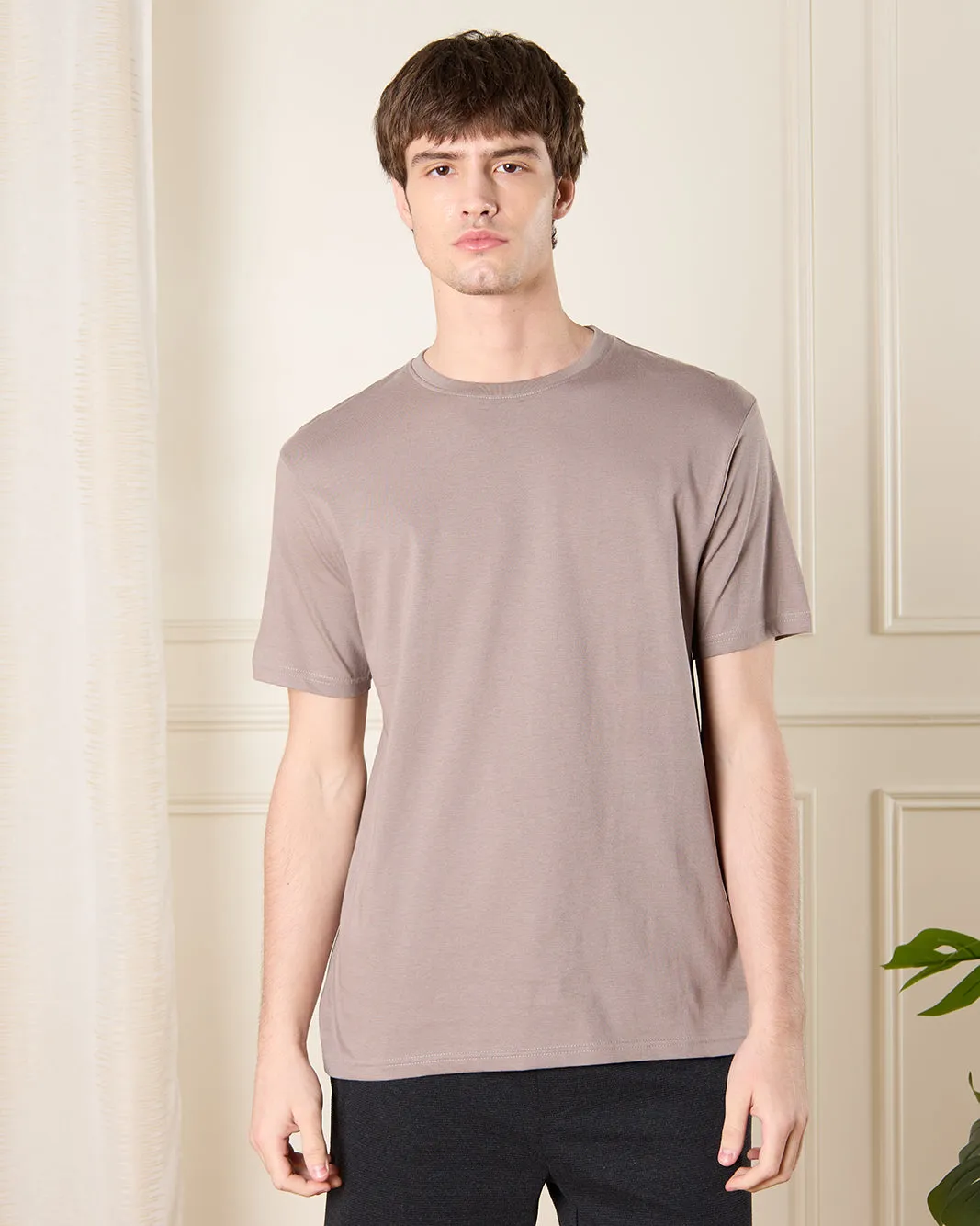Men Grey Solid T-Shirt sold by Redtag