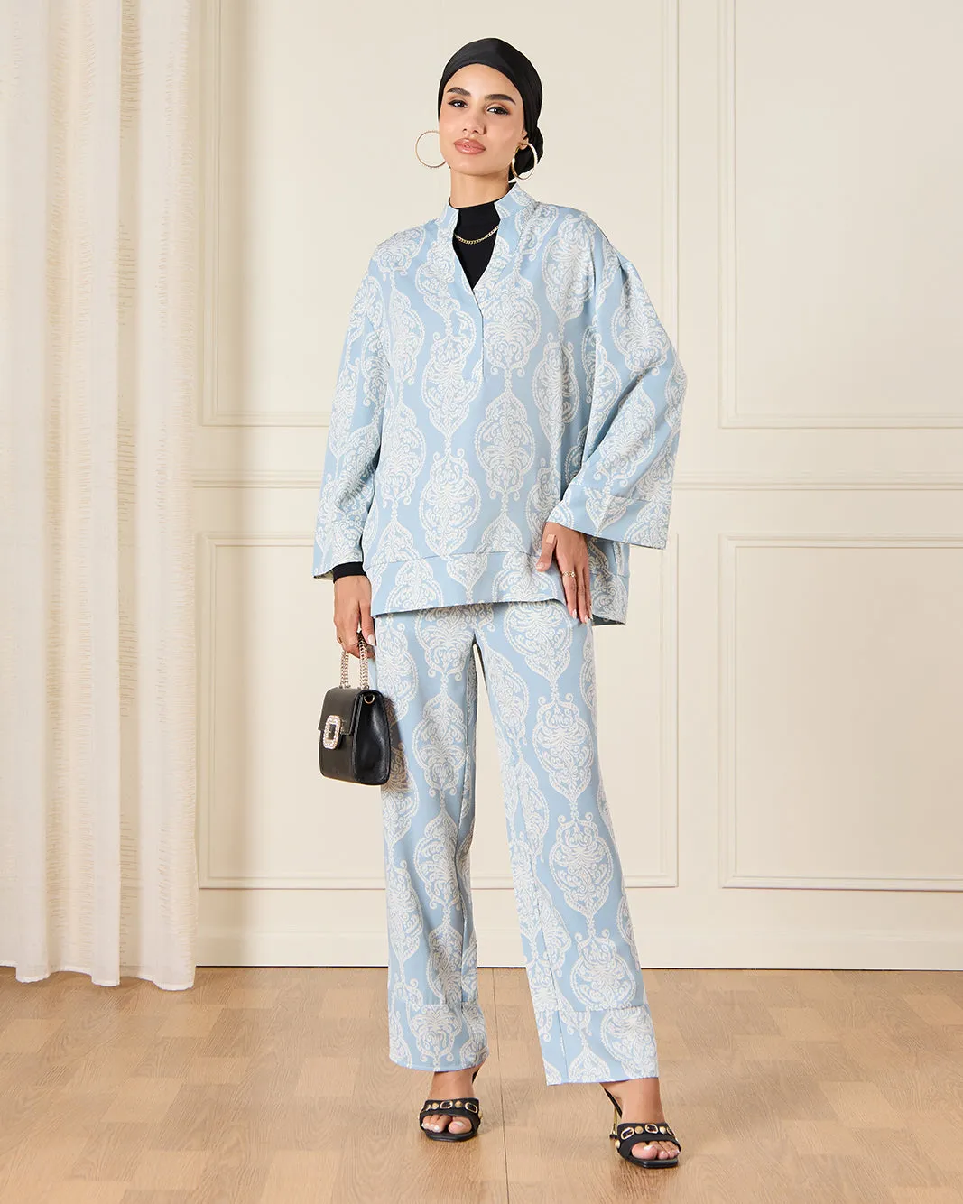 Women Blue Printed Oversize Shirt Blouse sold by Redtag product image thumbnail 2