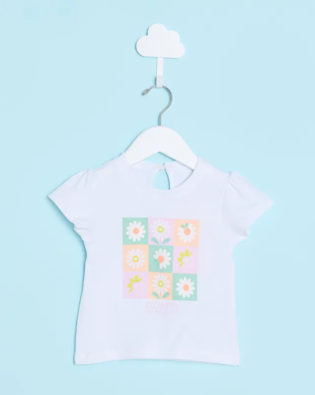 Infant Girls White Placement Print T-Shirt sold by Redtag