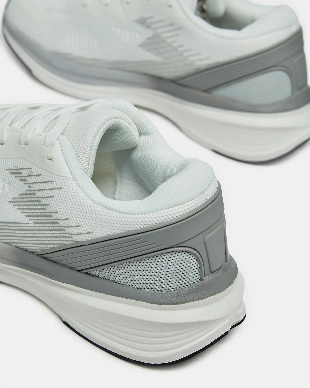 Men White Hot Seal Trainer sold by Redtag product image thumbnail 4