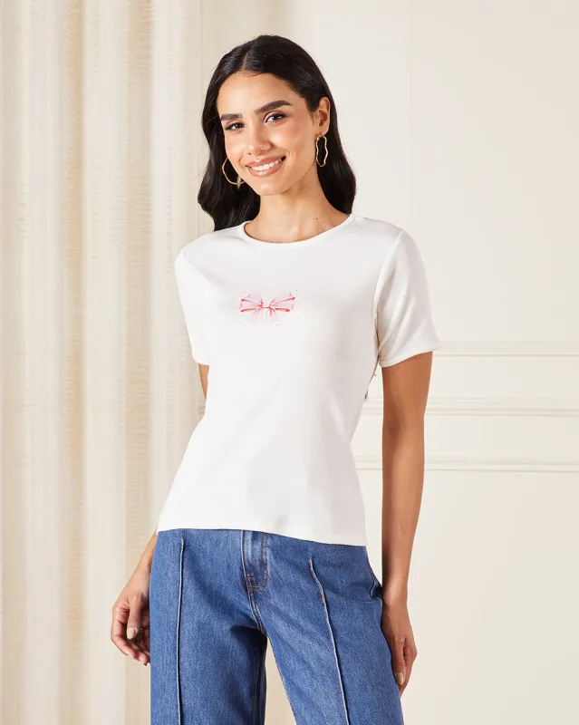 Women Ivory Printed T-Shirt sold by Redtag
