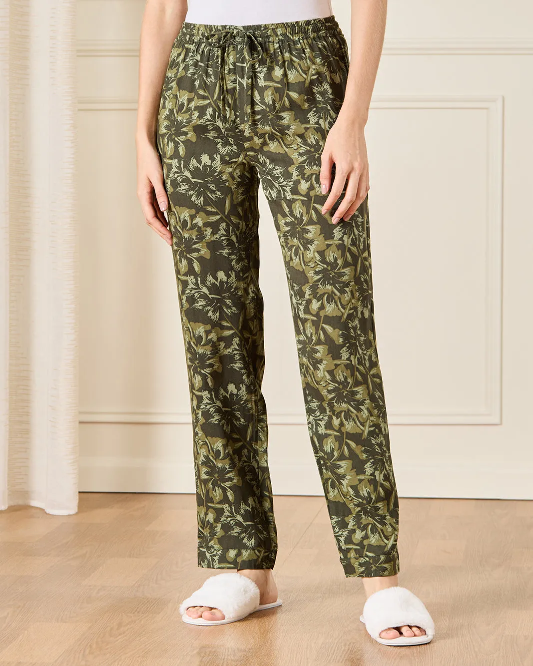 Women Green Collared Pyjama Set (2 Piece) sold by Redtag product image thumbnail 3