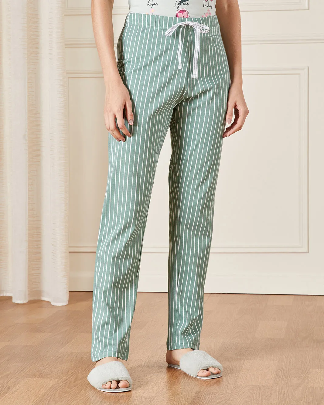 Women Green Printed Pyjama Set (2 Piece) sold by Redtag product image thumbnail 3