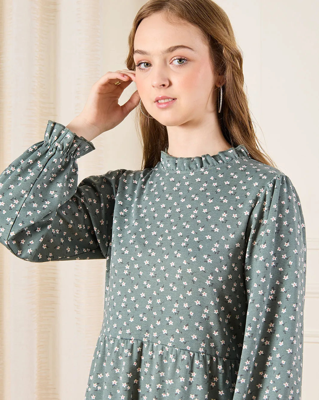 Senior Girls Green Floral Print Layered Dress sold by Redtag product image thumbnail 4