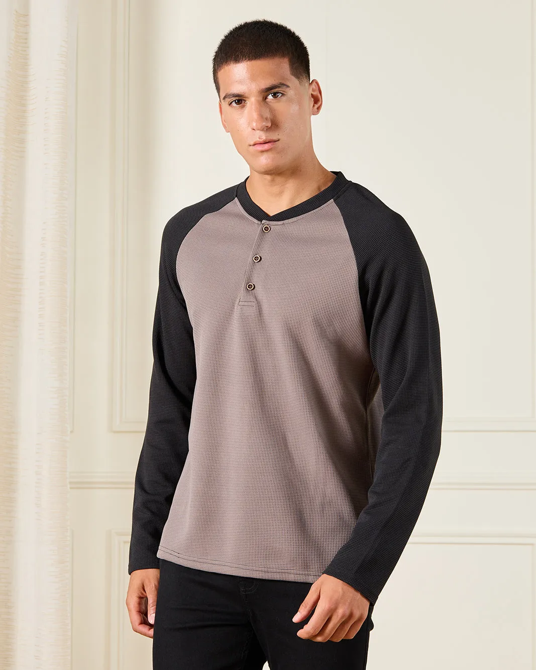 Men Assorted Plain Long Sleeves T-Shirt sold by Redtag