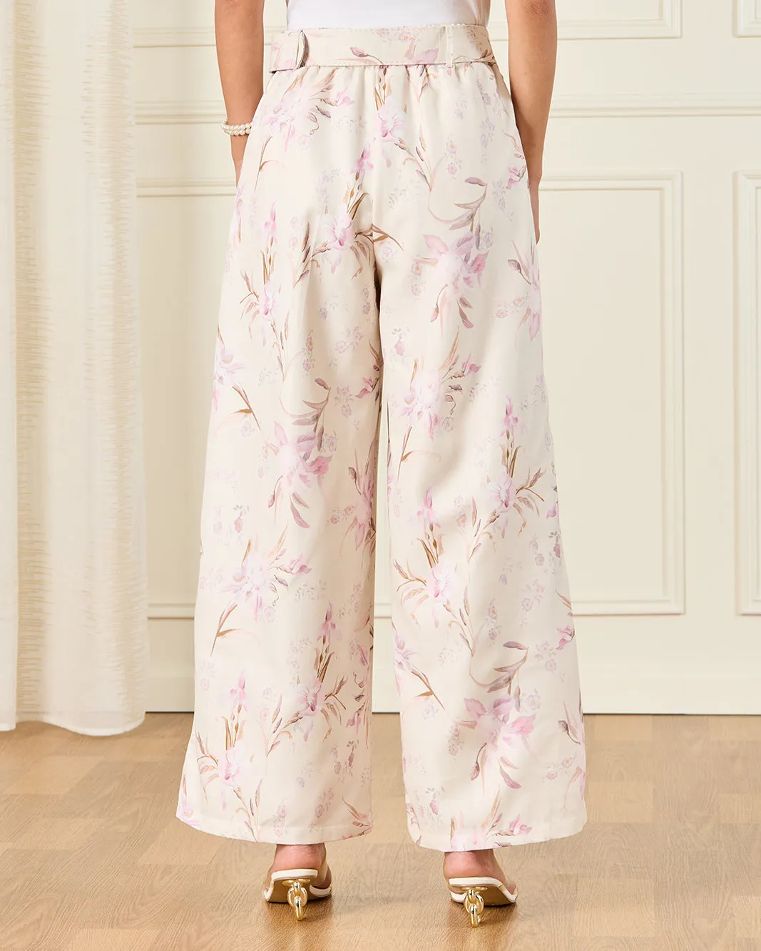 Women Ivory Floral Printed Wide Leg Trousers sold by Redtag product image thumbnail 3