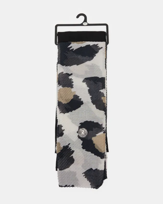 Women White And Black Scarf Set (2Piece) sold by Redtag