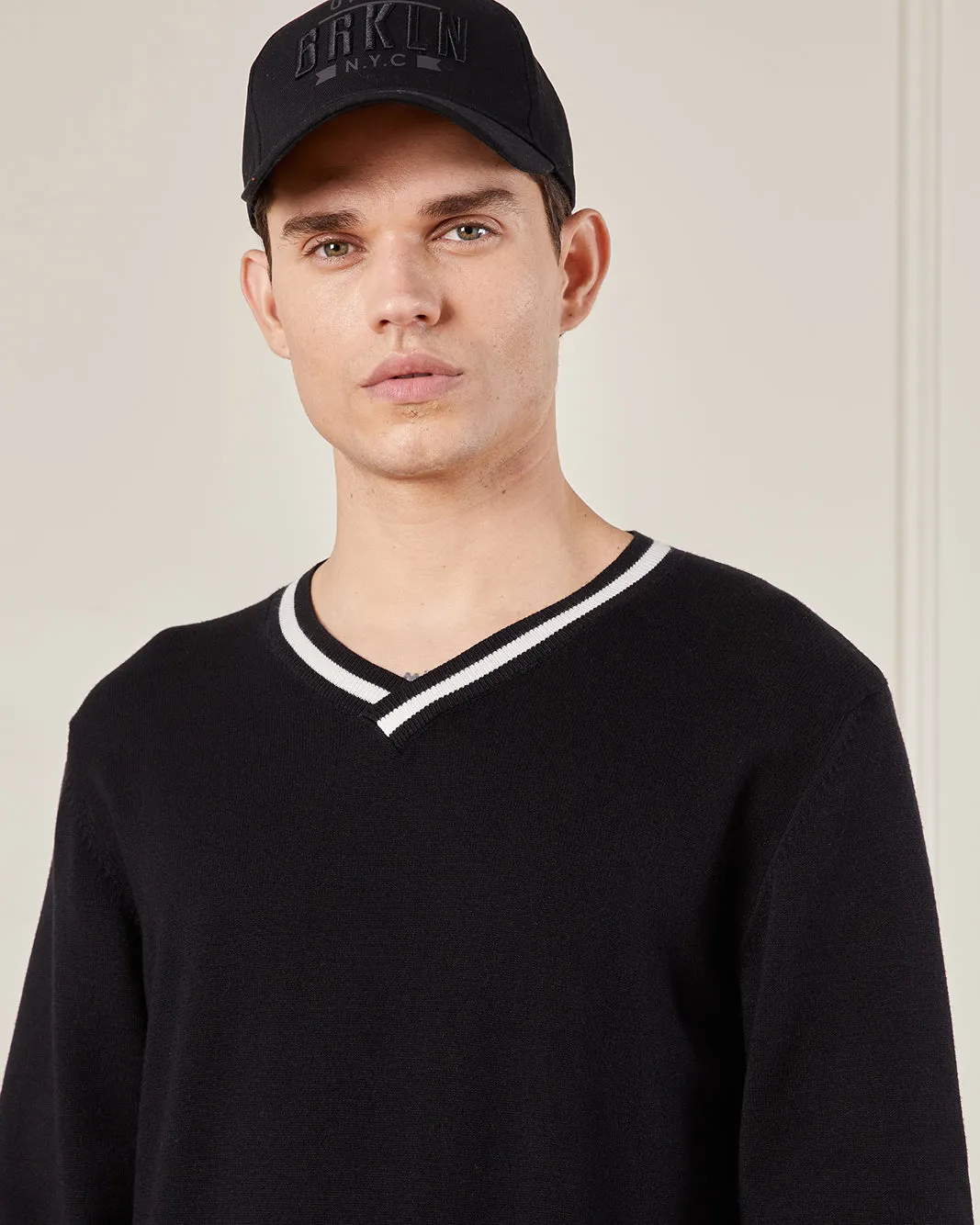 Men Black Solid Sweater sold by Redtag product image thumbnail 4