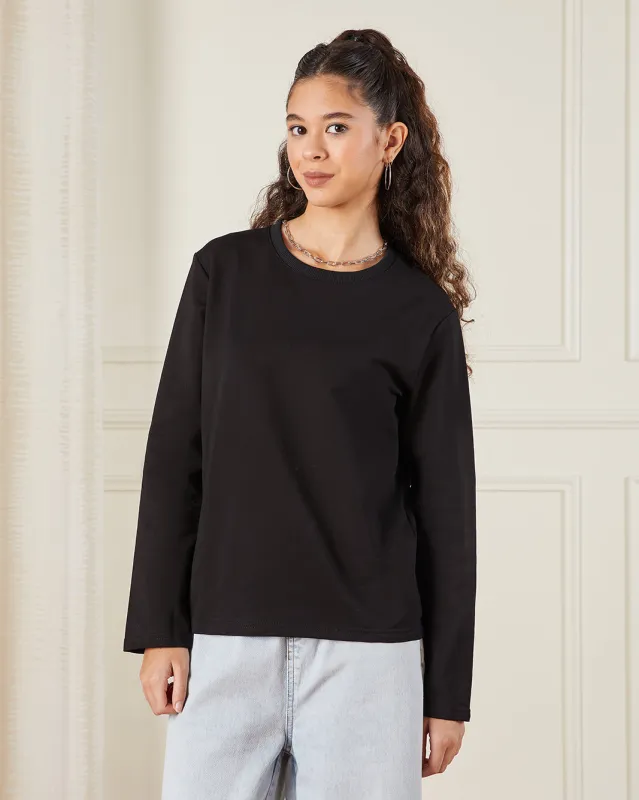 Girls Senior Black Solid T-Shirt sold by Redtag