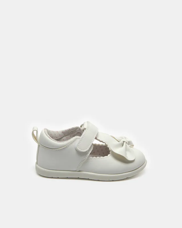 Infant Girls White Bow T-Bar Sneakers sold by Redtag