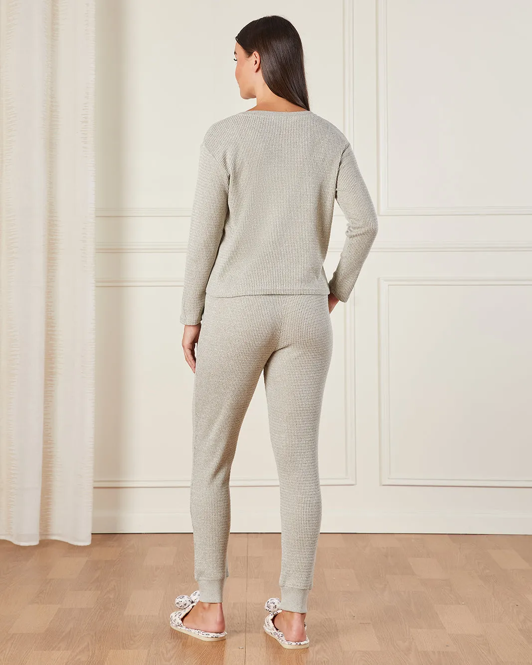 Women Green Knitted Pyjama Set (2 Piece) sold by Redtag product image thumbnail 4