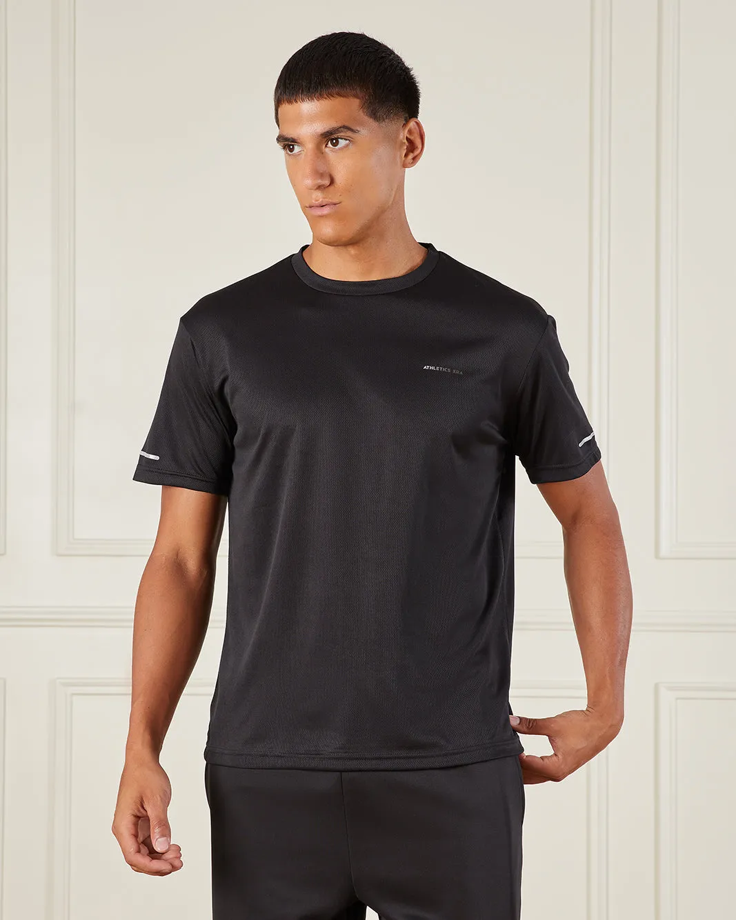 Men Black Printed Active T-Shirt sold by Redtag