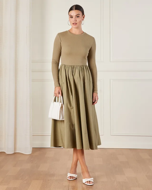 Women Green Solid Dress sold by Redtag