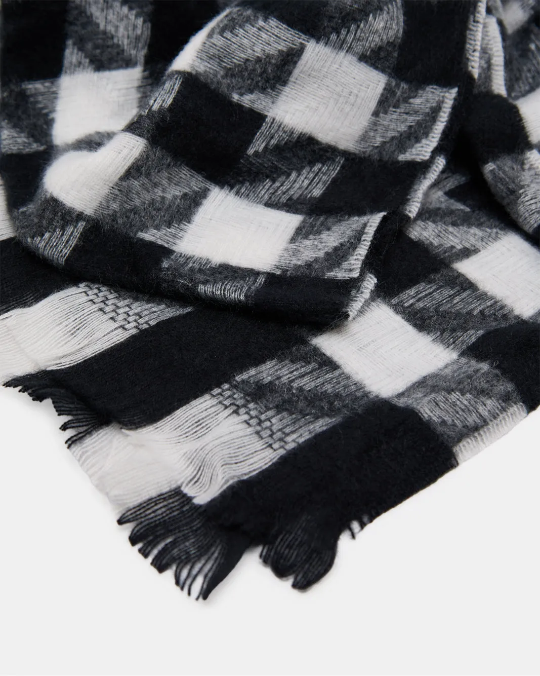 Women White And Black Checkered Knitted Blanket Scarf sold by Redtag product image thumbnail 4