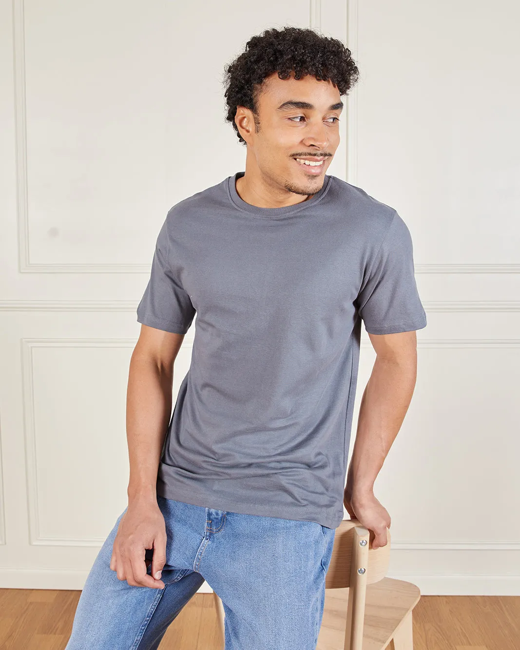 Men Grey Basic Solid T-Shirt sold by Redtag product image thumbnail 5