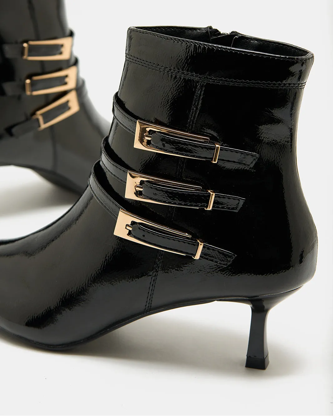 Women Black Buckle Trim Boot sold by Redtag product image thumbnail 4