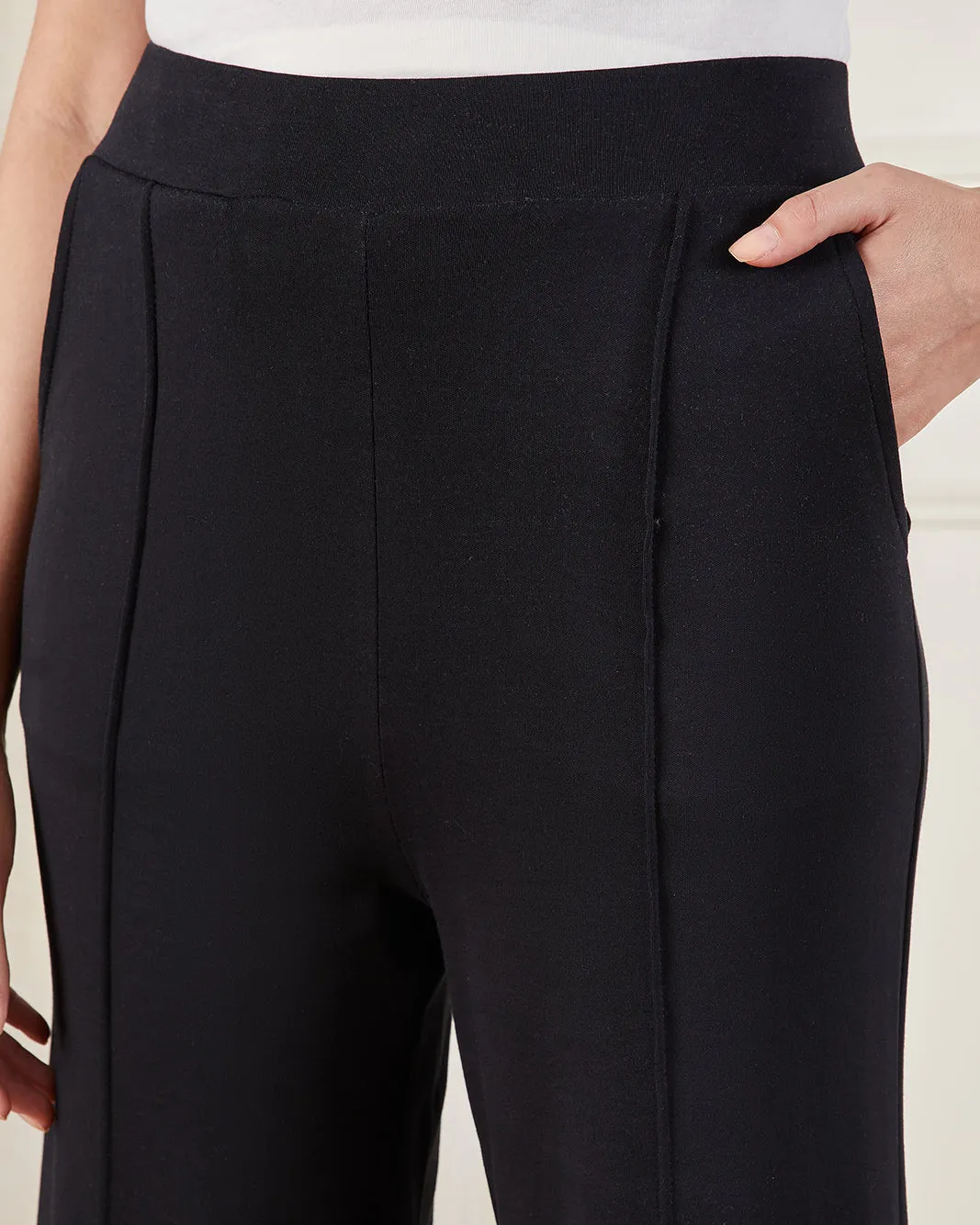 Women Black Cropped Leggings sold by Redtag product image thumbnail 4