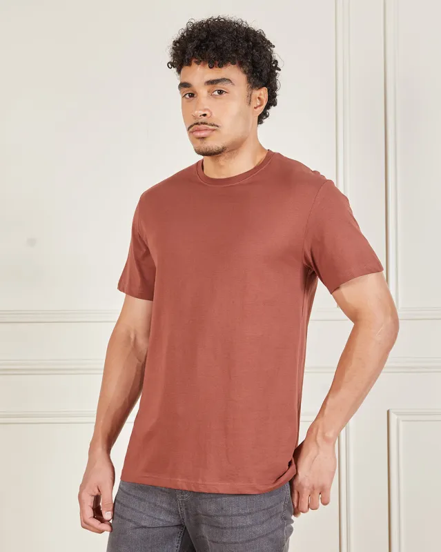 Men Brown Solid T-Shirt sold by Redtag