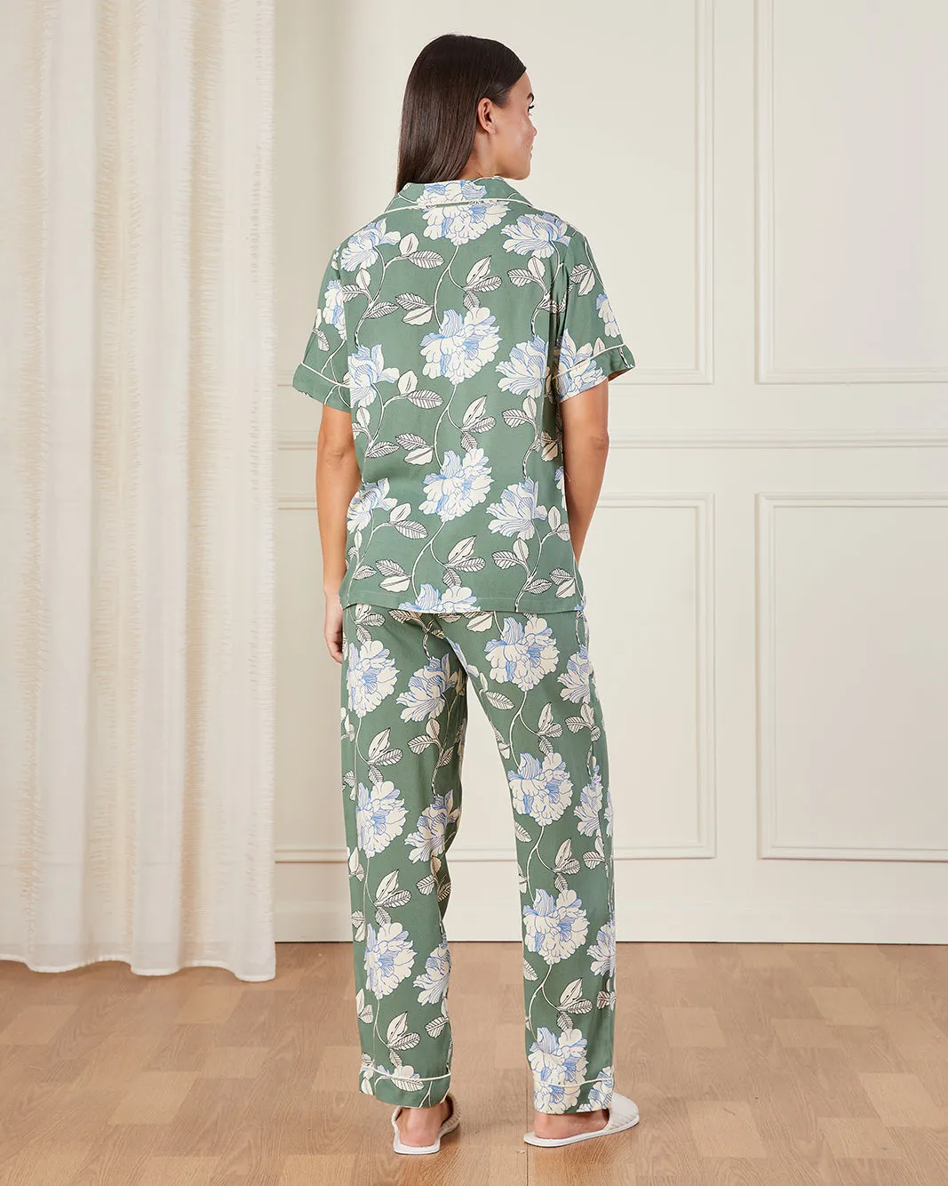 Women Green Collared Pyjama Set (2 Piece) sold by Redtag product image thumbnail 4
