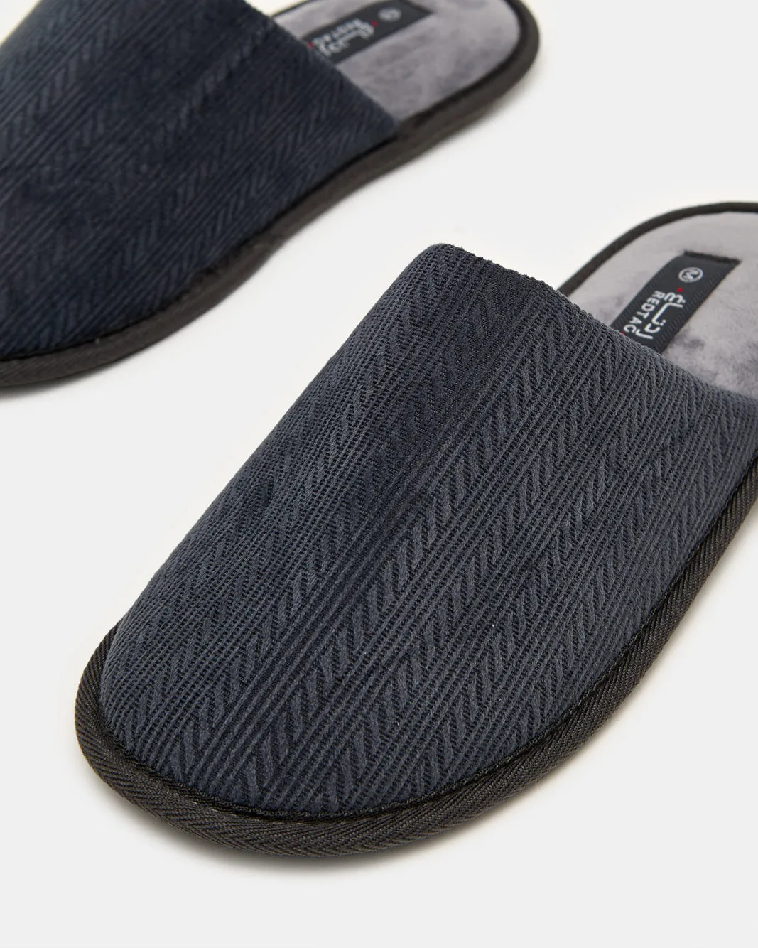 Men Charcoal Plain Slippers sold by Redtag product image thumbnail 3