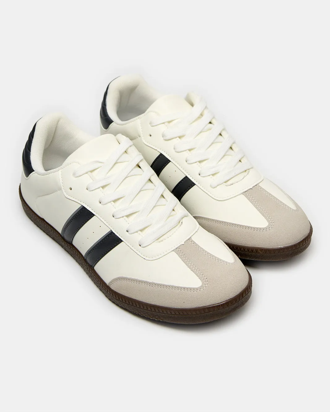 Men White And Black Material Block Skate Shoes sold by Redtag product image thumbnail 2