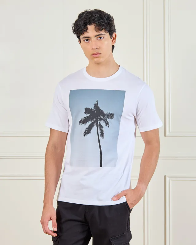 Men White Basic Graphic T-Shirt sold by Redtag