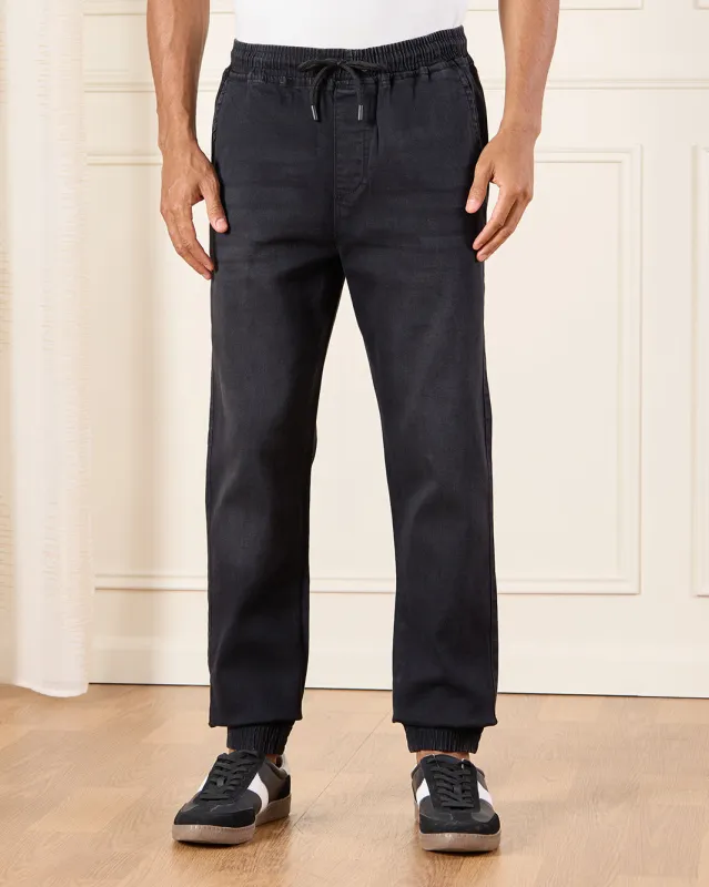 Men Black Solid Joggers sold by Redtag