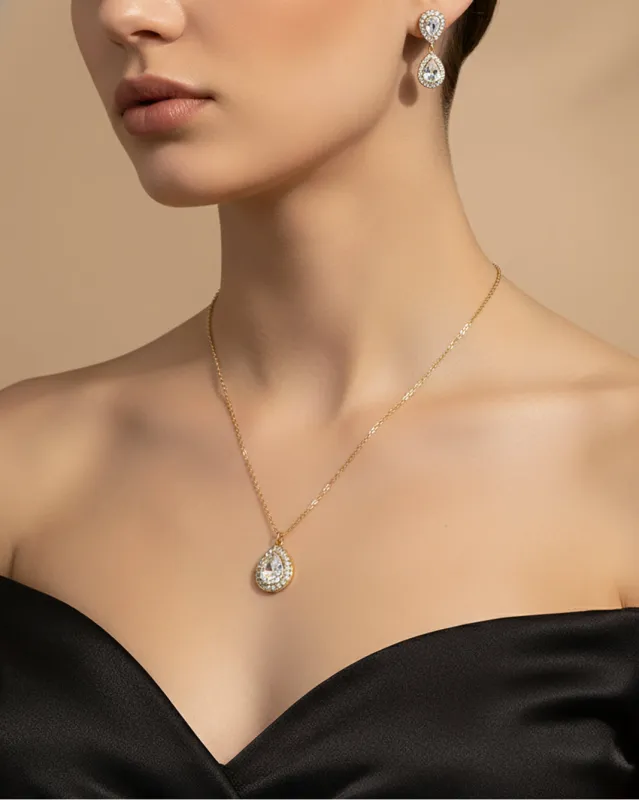 Women Gold Necklace And Earrings Set (2 Piece) sold by Redtag