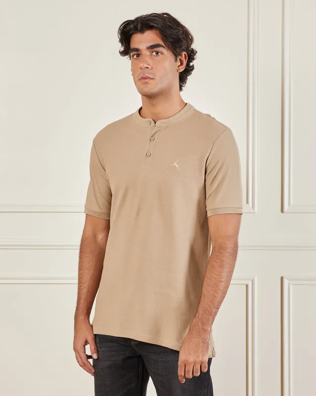 Men Beige Mandarin Collar T-Shirt sold by Redtag