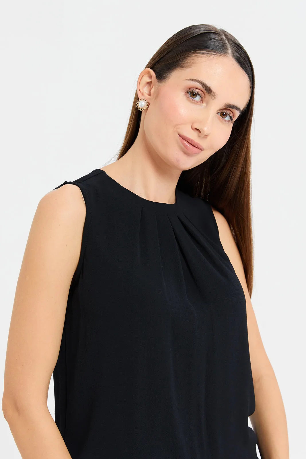 Woman Black Sleeveless Blouse sold by Redtag product image thumbnail 4