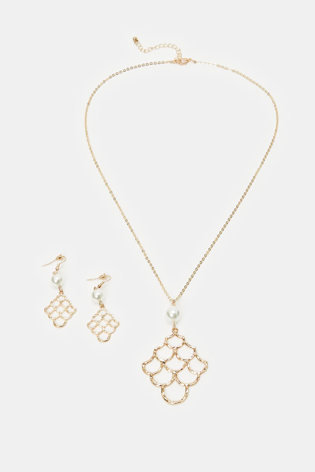 Women Gold Embellished Necklace And Earrings Set (2 Piece) sold by Redtag