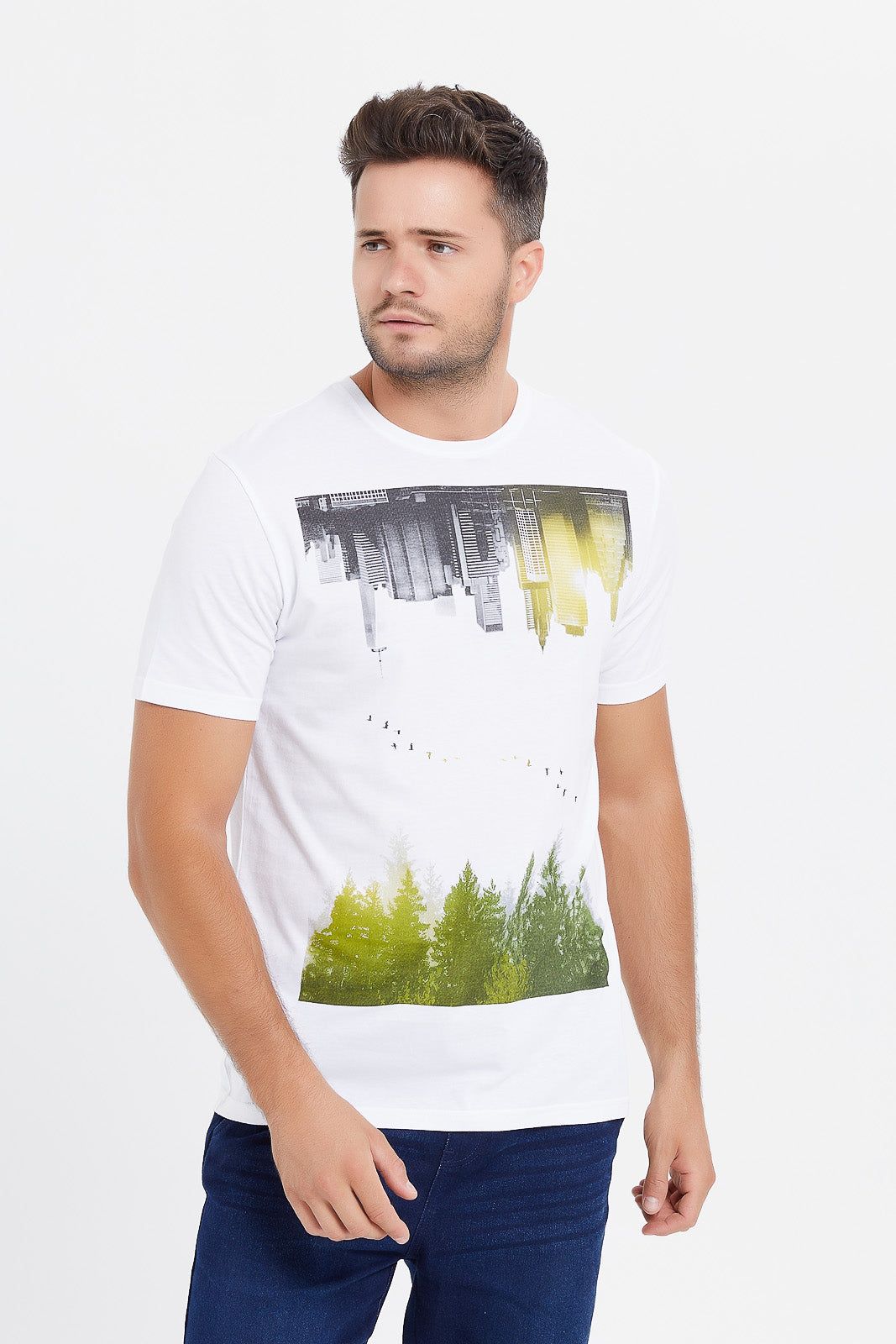 Men White Graphic T-Shirt sold by Redtag