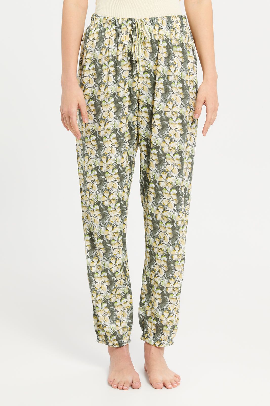 Women Green Printed Pyjama Bottom sold by Redtag