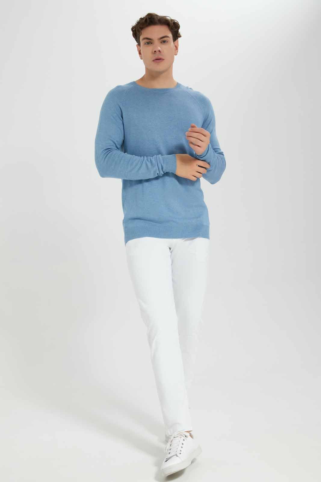 Men White Plain Trousers sold by Redtag product image thumbnail 2