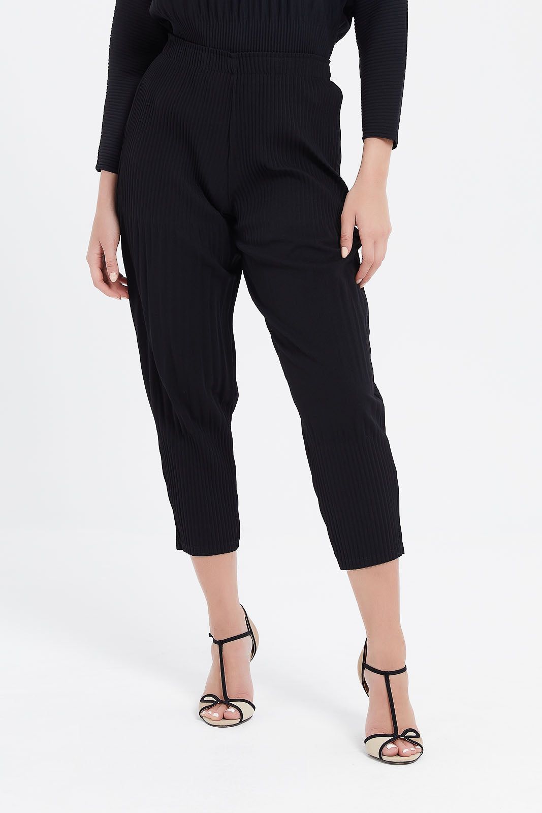 Women Black Pleated Pants sold by Redtag