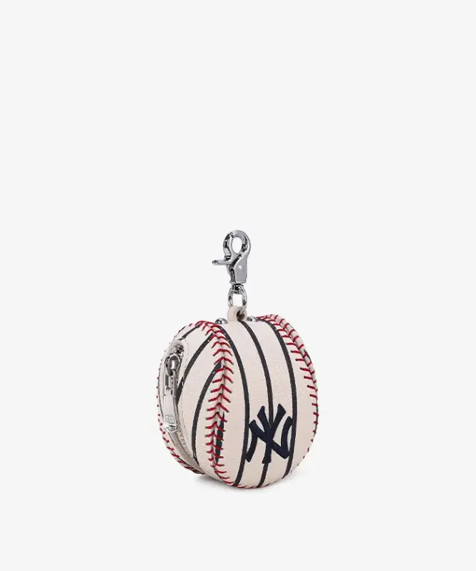 MLB New York Yankees Keychain Pouch made by MLB