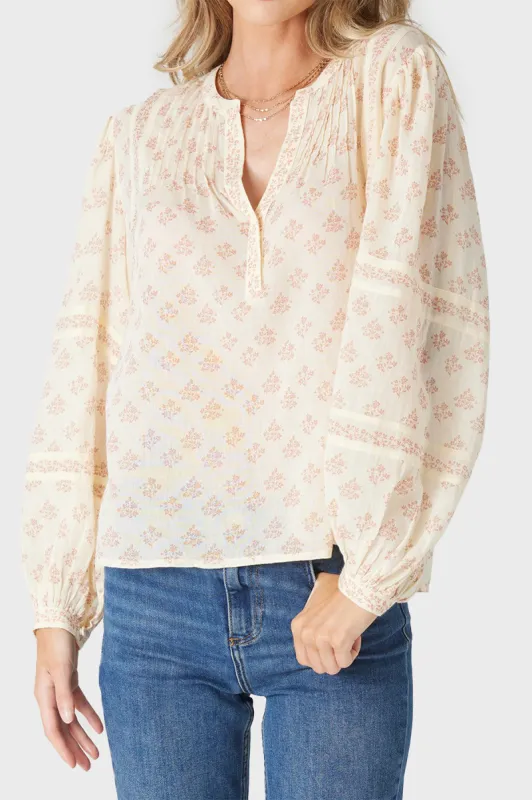 Bila77 Valley Spring Top sold by Gibsonlook