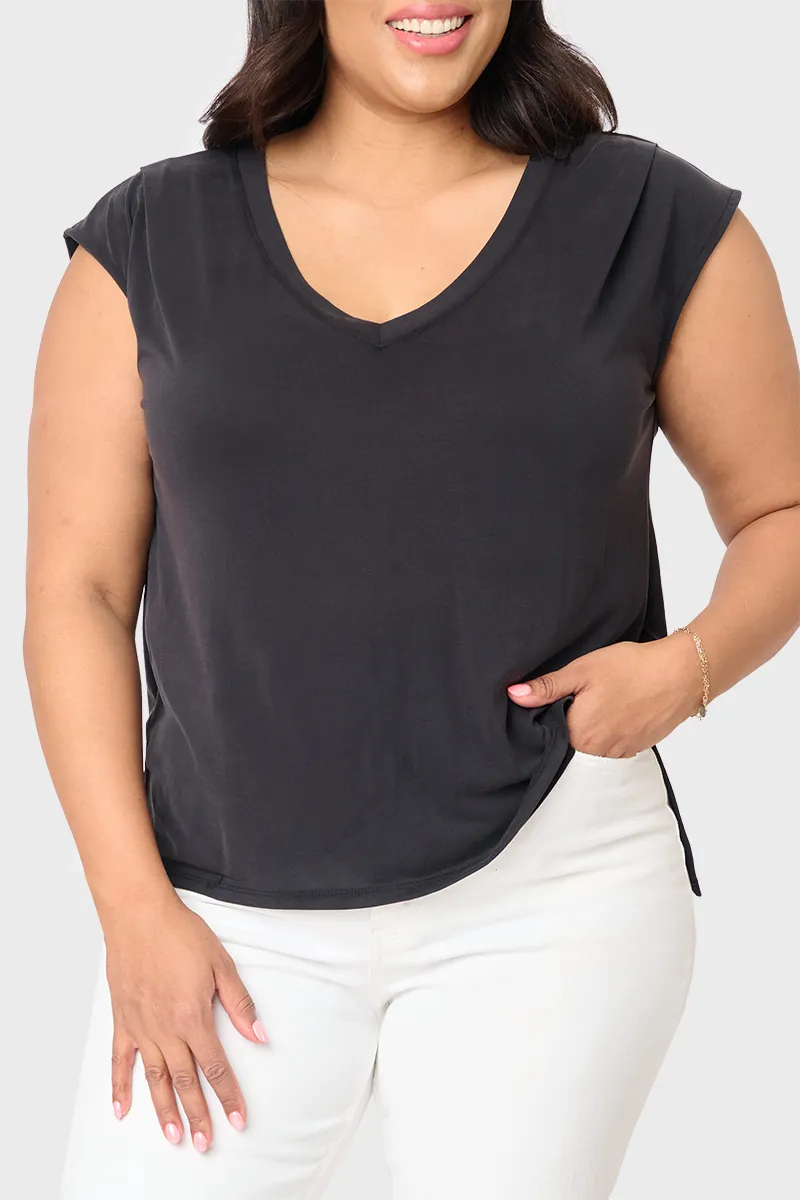 The Favorite Luxe Essentials V-Neck Tee sold by Gibsonlook product image thumbnail 4